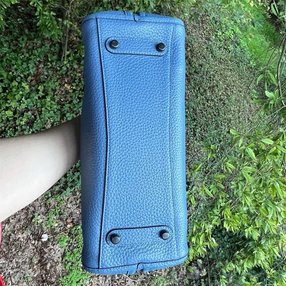 COACH Lori Shoulder Bag Pebbled Leather C4824 Gunmetal/Washed Chambray Blue NWT - Picture 4 of 10